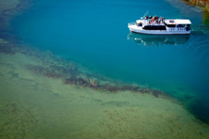 Cruising Lake Wakatipu